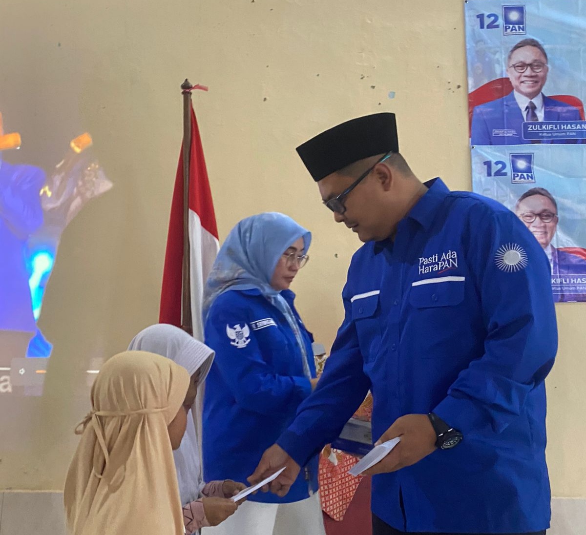 Dpd Pan Kabupaten Tasik Sentuh Ratusan Yatim Dengan Bantuan Kapol Id