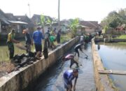 Gotong Royong Bersihkan Sungai, HUT ke–70 Brigif Raider 13/1 Kostrad