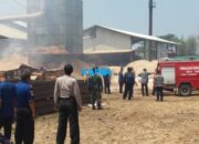 Kebakaran di Pabrik Albasi Karanglayung