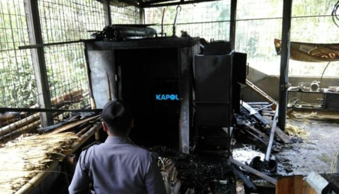 Oven Pabrik Tusuk Sate di Rajapolah Terbakar
