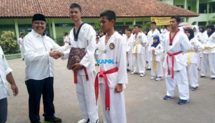 298 Taekwondo-In Mengikuti UKT