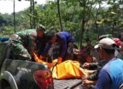 Mayat Laki-laki Telanjang Mengambang di Sungai Ciwulan