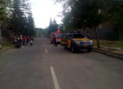 Api Melalap Lahan Kosong Perbatasan Dua Perumahan