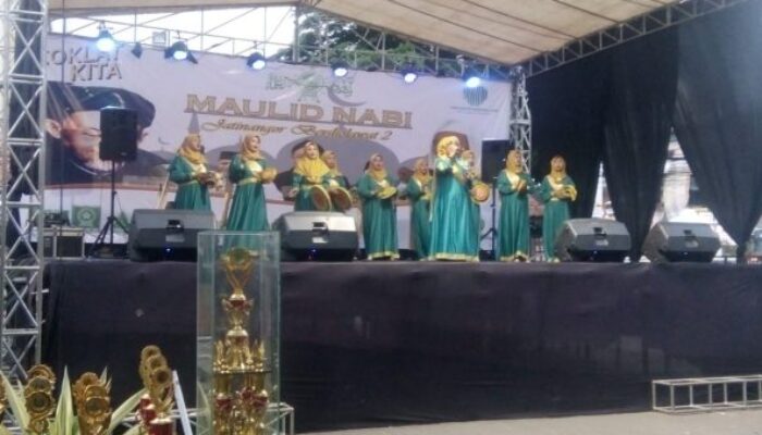 Kemeriahan Festival Marawis di Jatinangor, Warnai Peringatan “Muludan”