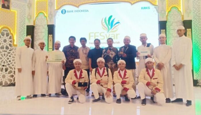 Marawis Santri Ponpes Idrisiyyah Juara 3 Nasional