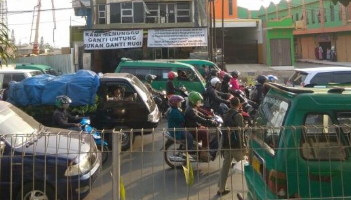 Terdampak Tol Cisumdawu : Pengusaha Putra Daerah, H. Ayi, Tolak Besaran Ganti Rugi Lahan  