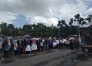 Karyawan Menagih Hak kepada Perusahaan