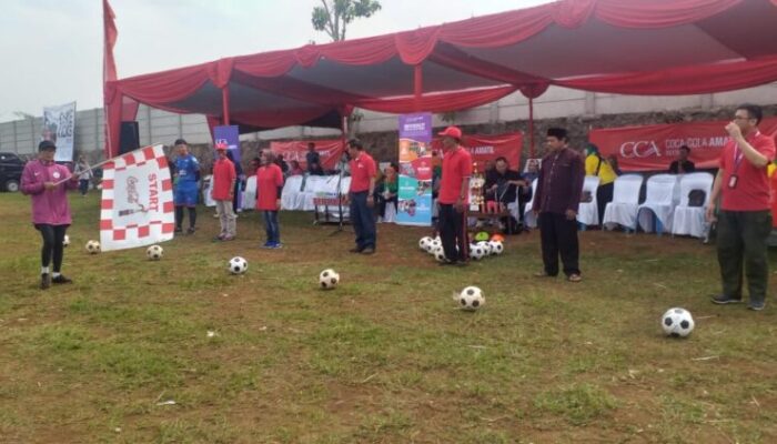 Coke Kicks: Coca-Cola Amatil Indonesia Jaring Pemain dan Pelatih Muda Berbakat