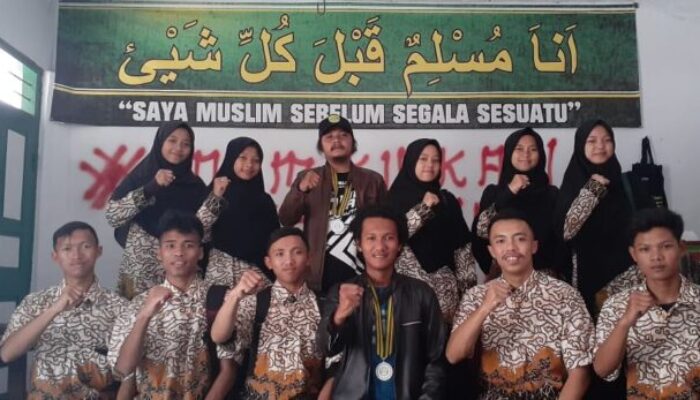 Siswa Sarongge Sumedang Sambangi Spot Literasi Sukaresik