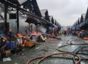 Pasar Induk Caringin Kebakaran, 48 Kios Hangus