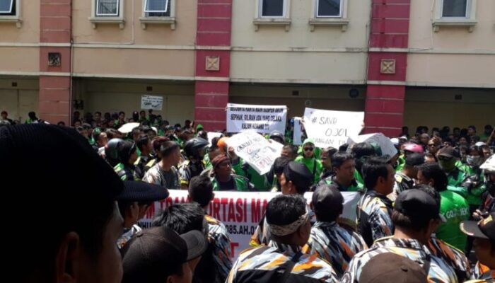 Gegara Akun Gacor, Ojol Tasik Demo Gojek