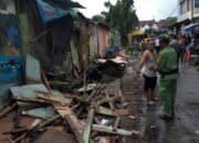 Bangunan Liar Ditertibkan