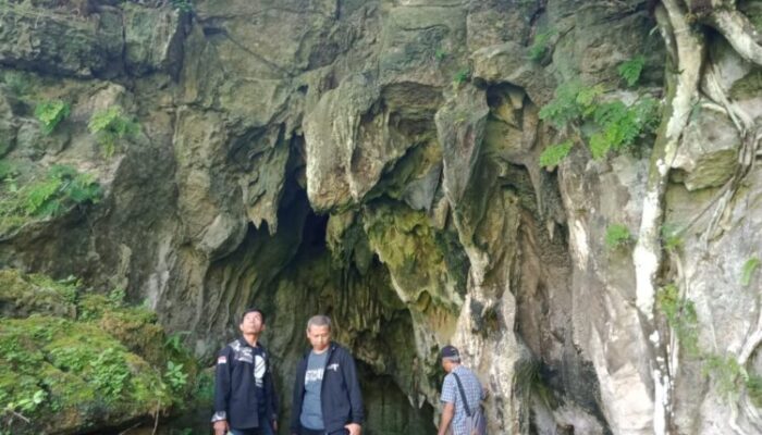 Alunan Ritmik di Gua Cilugina Karangnunggal