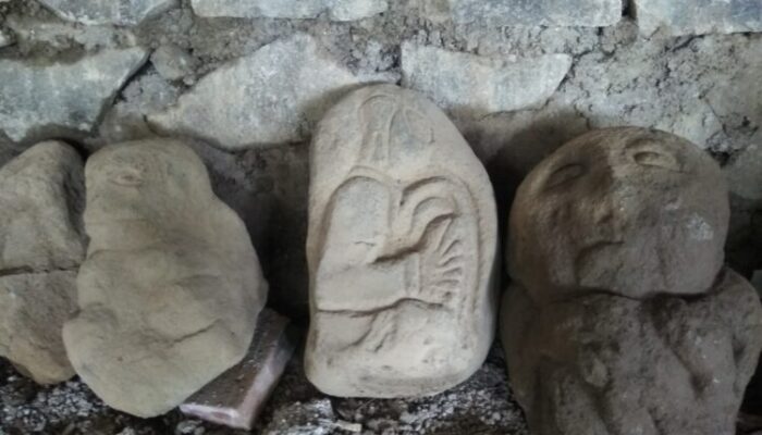 Penemuan Arca Tepat Saat Pengunjung Kawasan Wisata Batu Mahpar Berangsur Sepi