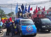 Seruan Menolak Omnibus Law Digelorakan Buruh di Sumedang