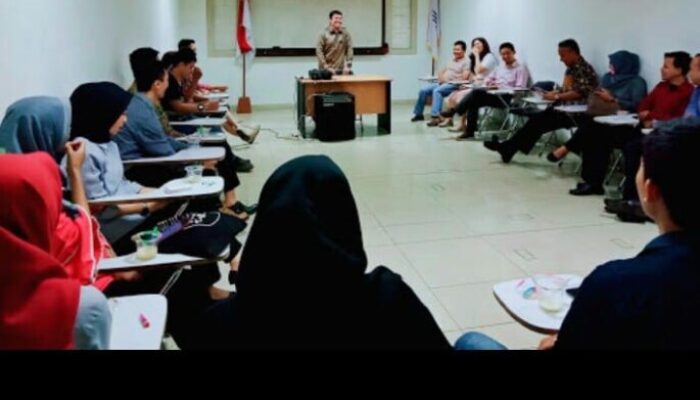 Kuliah Online, Mahasiswa Kelabakan