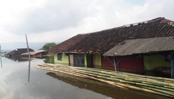 Air Bendungan Jatigede Naik