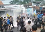 Ricuh Tolak Omnibus Law