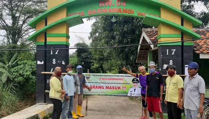 Pembatasan Aktivitas Warga Desa Darmawangi Diperketat