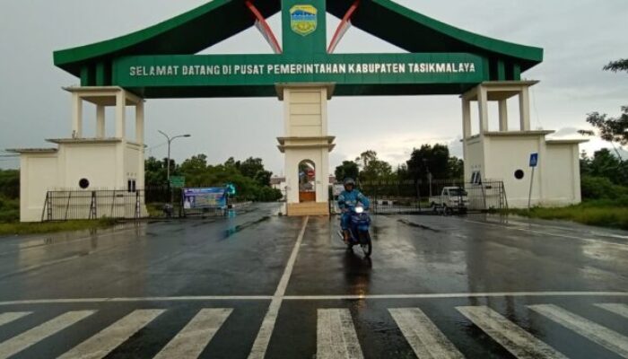 Alat dan Pasukan Minim, Satpol PP Tetap Jaga Gebu Dari Penjaja Cinta 24 Jam