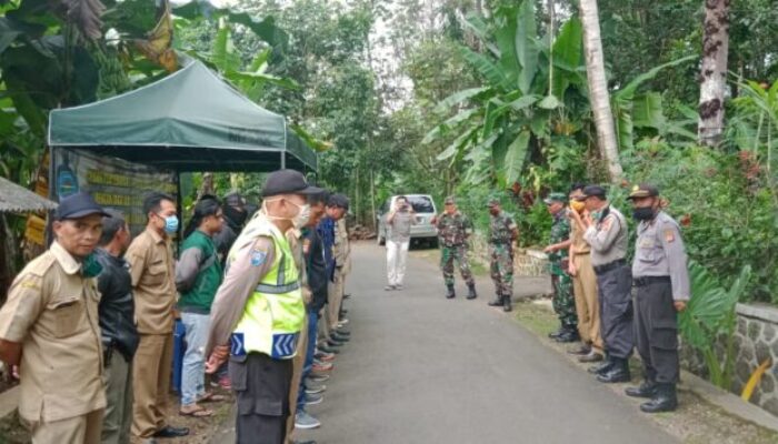 Gugus Tugas Kecamatan Perketat Jalan Tikus Perbatasan Kota Tasik