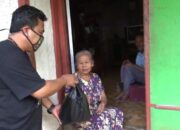 Wartawan Salurkan Sembako kepada Duafa di Sumedang