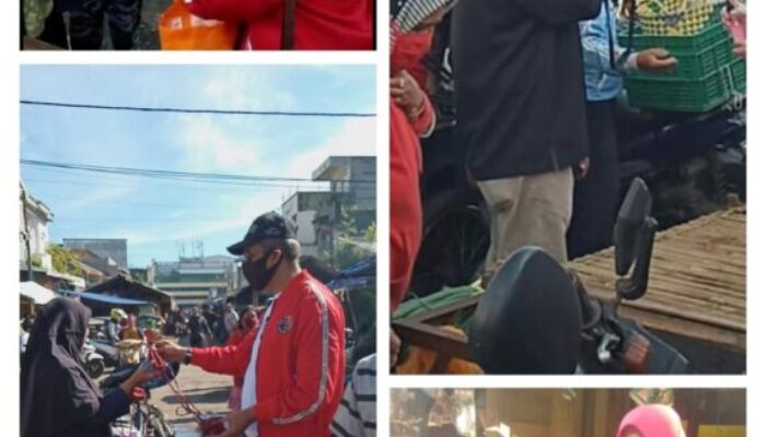 PDIP Kompak Semprot Pasar, Bagi Hand Sanitizer Hingga Masker