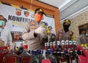 Jelang Ramadan, Polisi Sita Ratusan Miras Impor Siap Jual