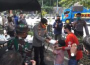 Polres Sumedang dan Kodim 0610 Dirikan Dapur Umum, Warga Terdampak Covid-19 Makan Gratis 3X Sehari