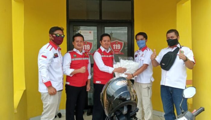 Perawat Honorer Patungan Beli APD