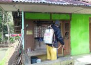 Relawan ACT dan Karang Taruna Ginanjar, Lakukan Penyemprotan Disinfektan