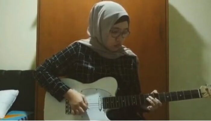 Gitaris Perempuan, Hapus Stigma di Industri Musik