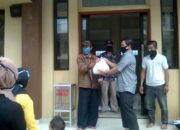 DKM Ar-Ridwan Bagikan 300 Paket Sembako kepada Warga Andir Terdampak Corona