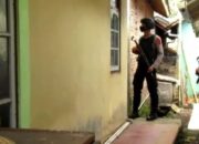 Densus 88 Geledah Rumah Terduga Teroris di Tasikmalaya