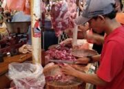 Pemkot Sukabumi Waspadai Daging Sapi Oplosan