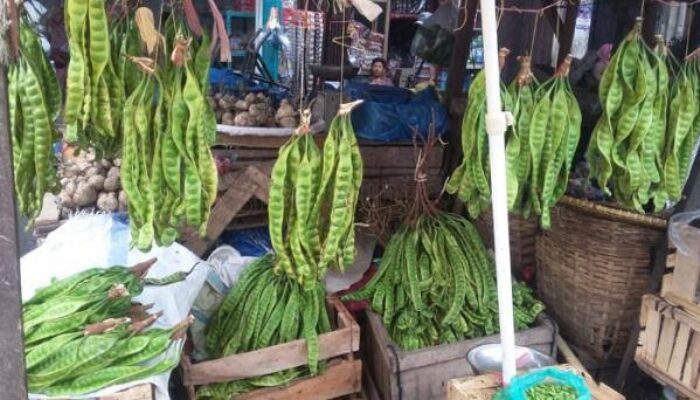 Tak Hanya Baju Baru, Petai Juga Primadona Jelang Lebaran