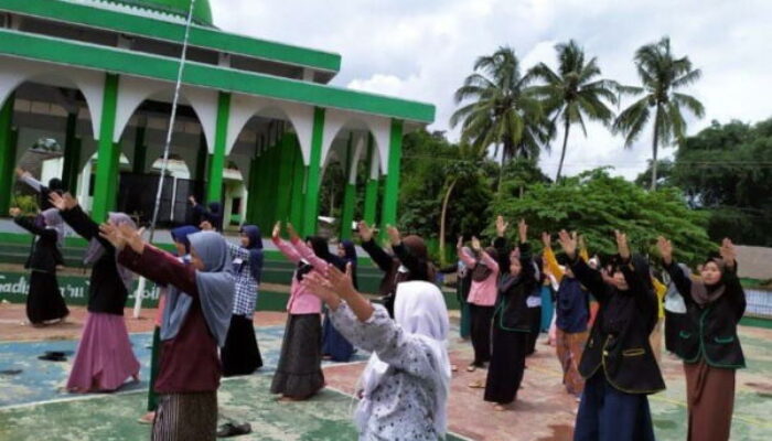 Pak Gub, Jangankan ‘New Normal’, Selama Pandemi Pesantren Belum Tersentuh