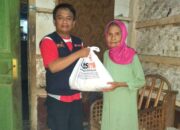 Baca Berita KAPOL.ID, LazisMu Bantu Lansia Tak Terdata “Warga Terdampak Covid-19”