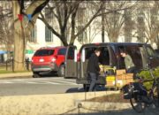 Tak Semua Orang Bisa Bekerja dari Rumah