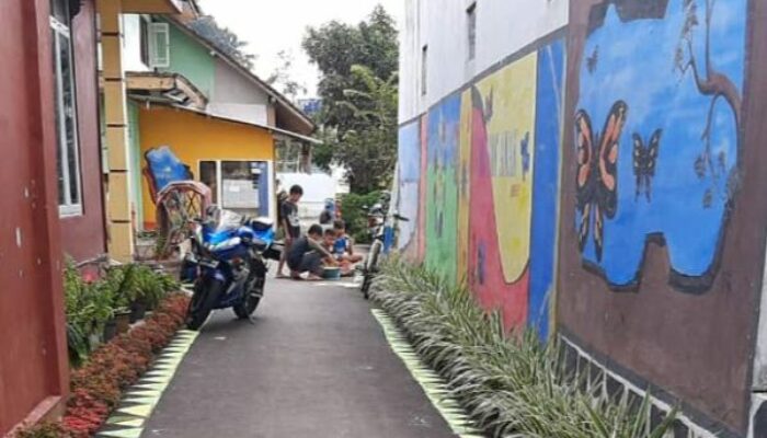 Warga Babakan Kalangsari Hias Lingkungan Usir Jenuh Saat Pandemi Covid-19