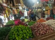 Cabai dan Bawang Merah Naik, Dompet Ibu Rumah Tangga Tekor