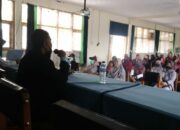 Bagi Rapor SMANKA Terapkan Protokol Kesehatan Covid-19