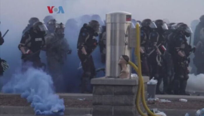 Gelombang Unjuk Rasa di AS Diwarnai Aksi Anarkis