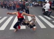 Orasi Tubuh di Ujung Tanduk