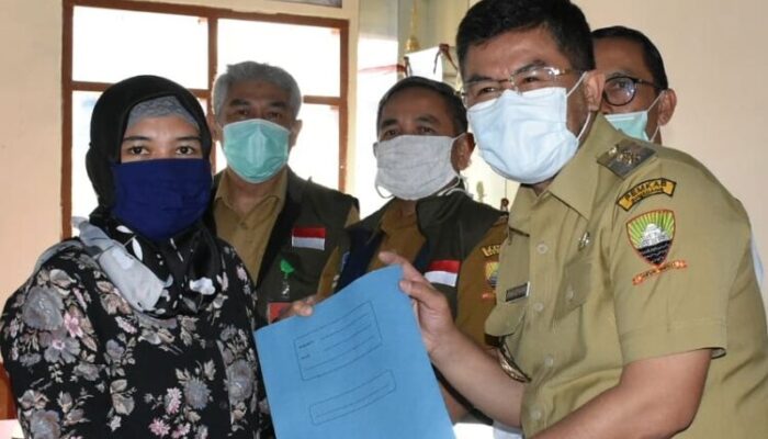 477 KK Warga Haurngombong Terima Bansos JPS