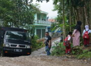 Jalan Mandalasari Puspahiang Mirip Sungai Kering