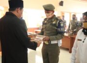 Plt Bupati Indramayu Lantik 17 CPNS dan 49 Jafung Pol PP