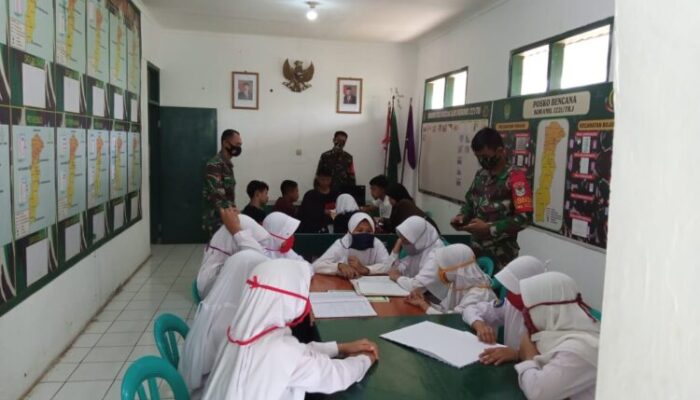 Pelajar di Taraju Ramai-ramai Datangi Markas Koramil