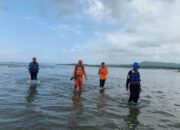 Tim SAR Gabungan Cari Santri Tenggelam di Pantai Pasanggrahan Tasik