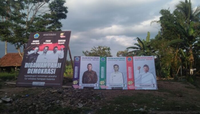 Tiga Kandidat Pemuda Berebut Suara Warga